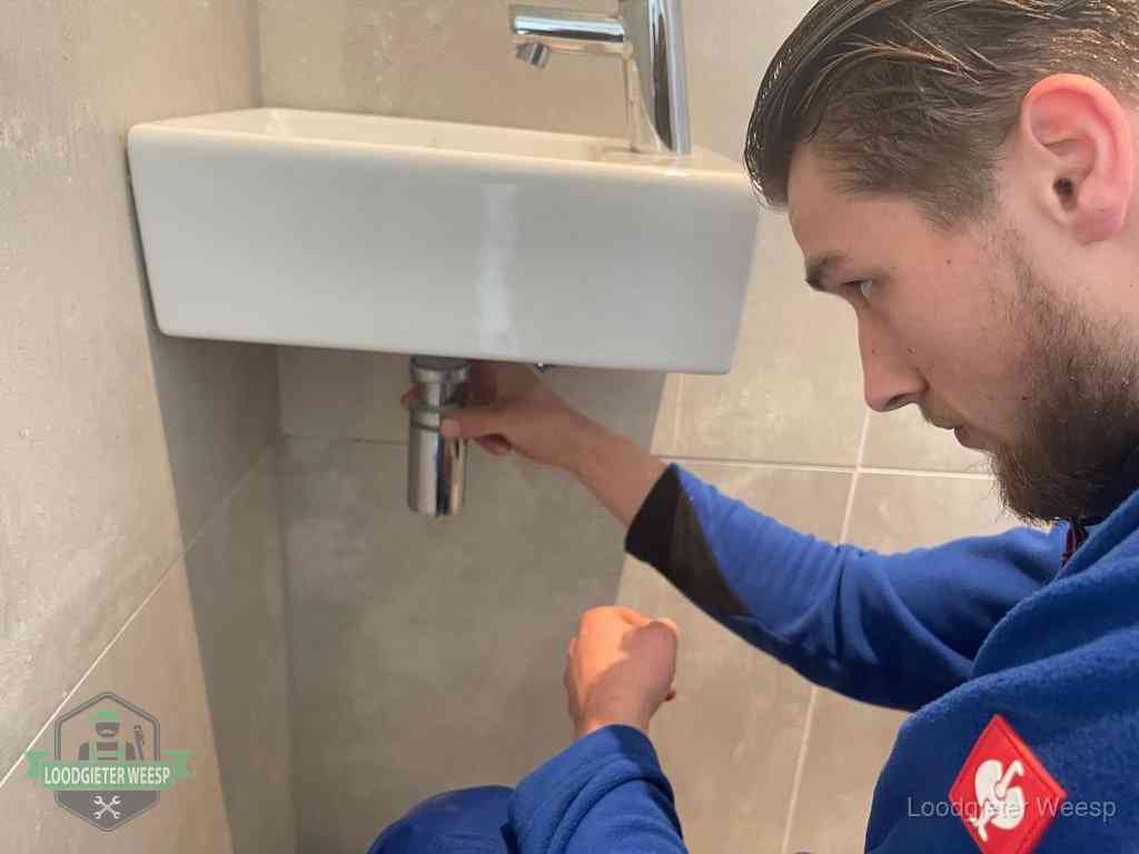 Afvoer verstopt Weesp Afvoer verstopt Weesp